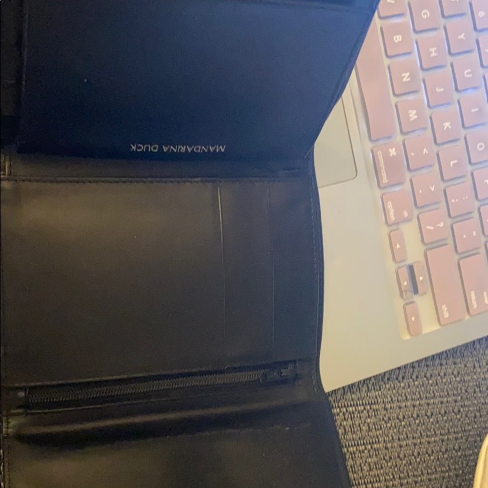 Wallet - Picture 4 of 4